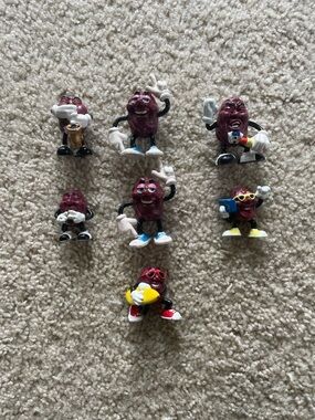 California Raisin Figurines